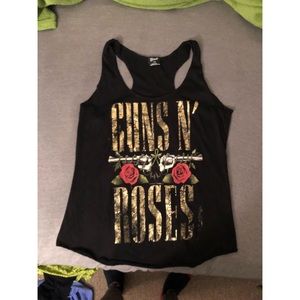Guns N’ Roses band shirt
